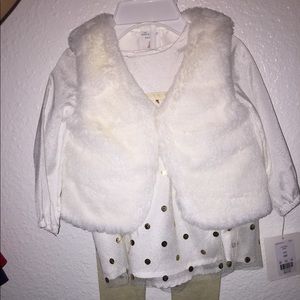 6month far vest winter outfit gold and white